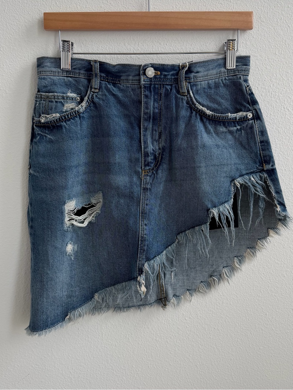 Zara TRF NWT Asymmetrical Distressed Denim Skirt with Built-In Shorts Size M